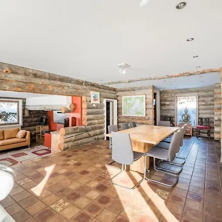 Chalet Spectacular Chalet With 5 Ensuite Bedrooms And Sauna Chamonix