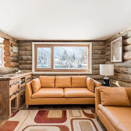 Spectacular Chalet With 5 Ensuite Bedrooms And Sauna * Chamonix