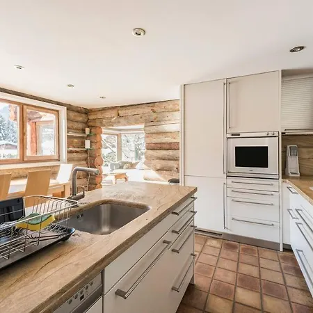 Spectacular Chalet With 5 Ensuite Bedrooms And Sauna Chalet